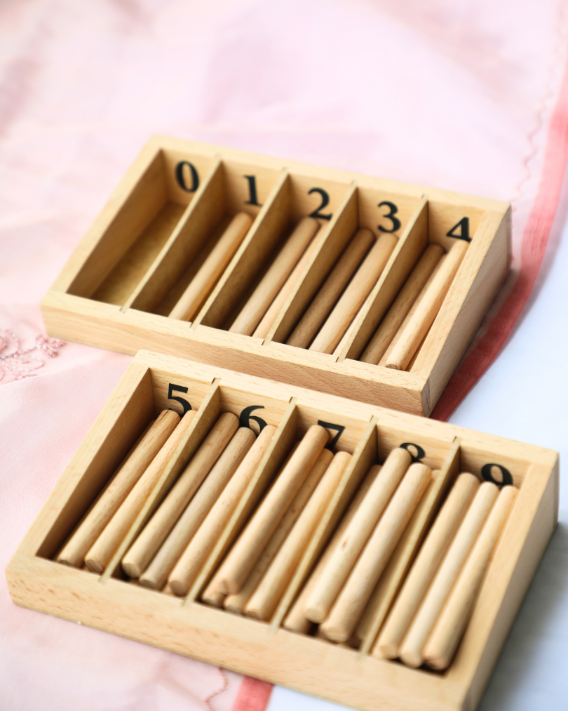 SouLilly Wooden Spindle Box with Numbers (3+ Years)